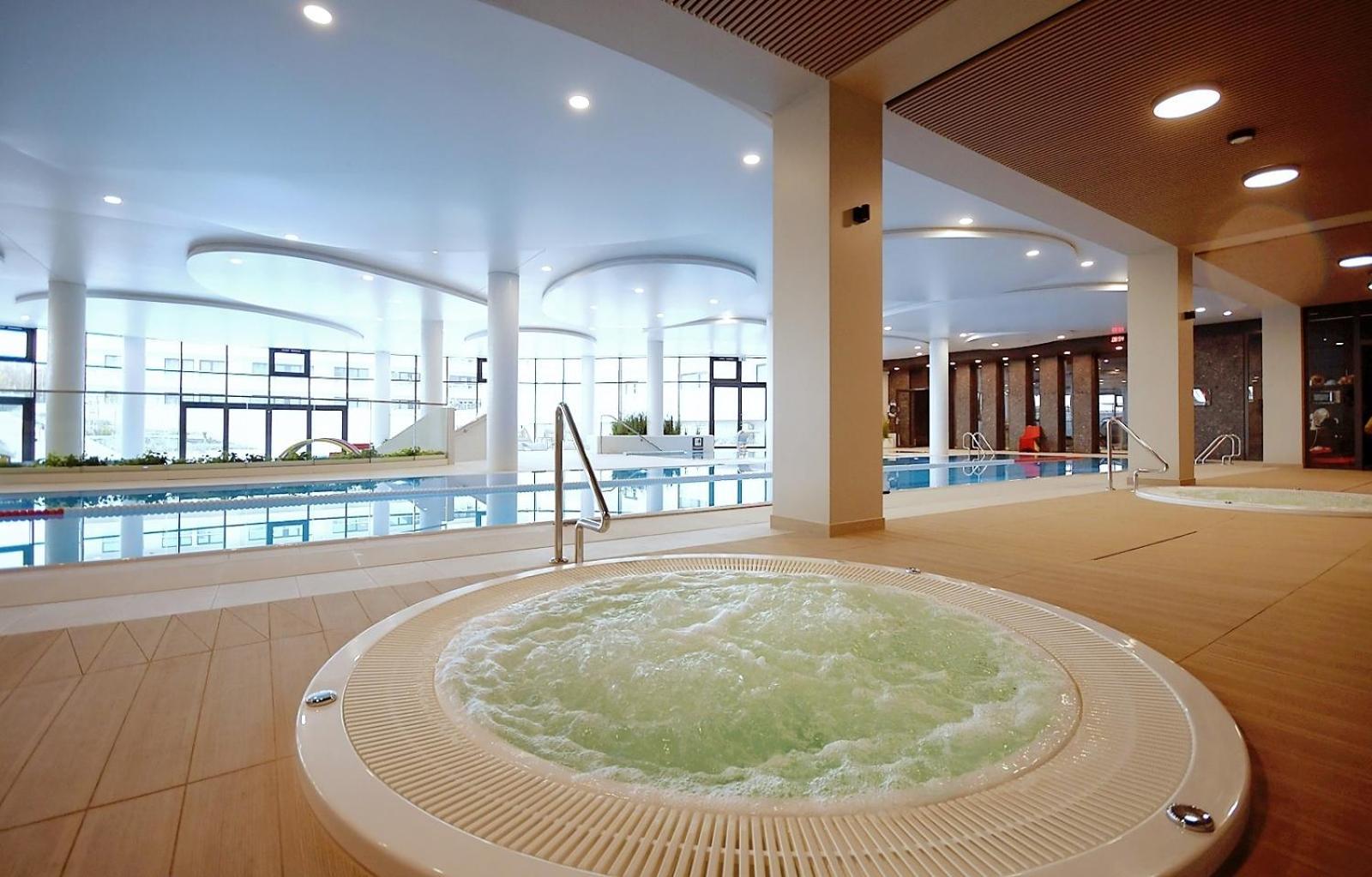 Apartament Lux I , Kolobrzeg Aqua Polanki , Baseny , Sauny , Silownia Luaran gambar